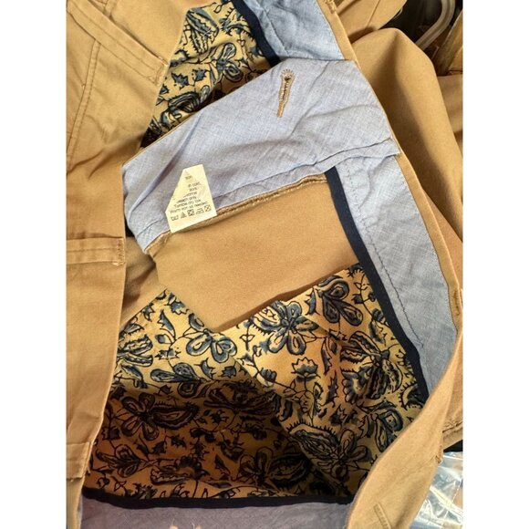 Mens J.Crew Beige Cotton Chino Shorts Size 31 Minor Discoloration on Front - Picture 5 of 14